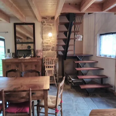 Le Four A Pain بيت للعطل *